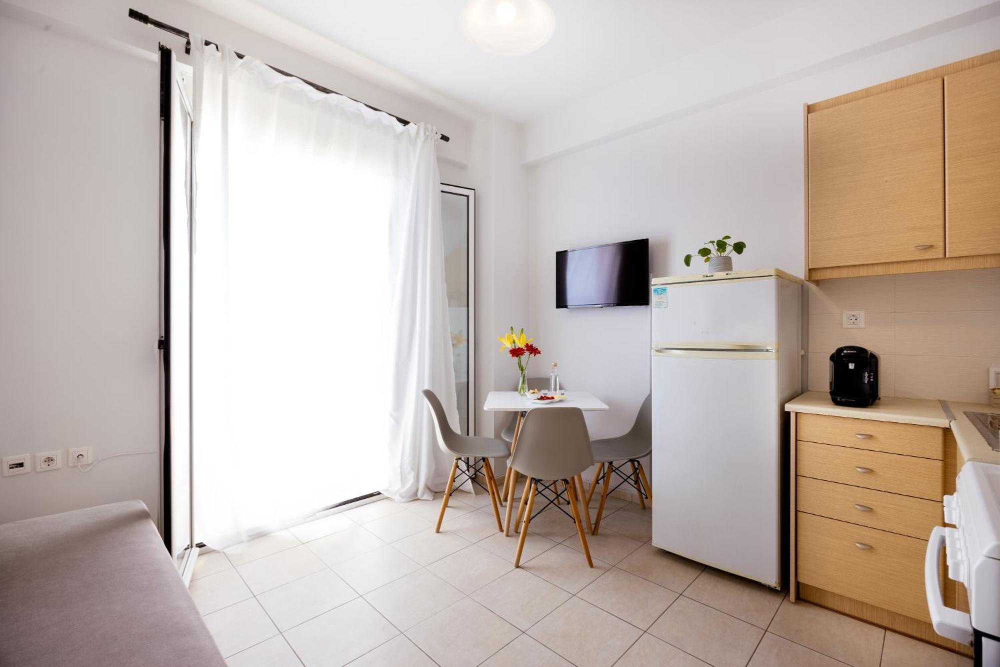 Seperi Sea & Sun Apartment Rethymno  Exterior photo